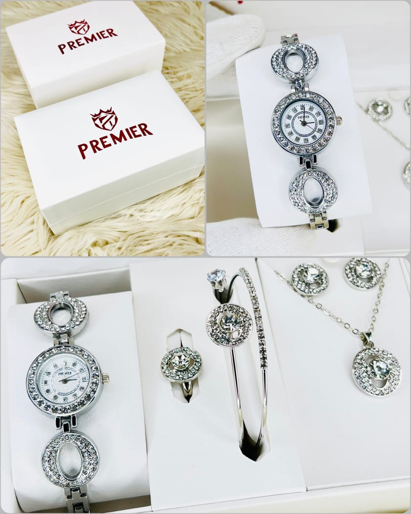 Luxurious 5pcs Women's Watch Set with Diamond Pairing in Trendy Style Small Fresh Casual Watch for Women & Girls