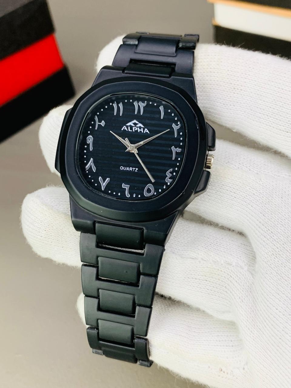 Casual Black Quartz Wrist Watch........!!!!!!!!!!