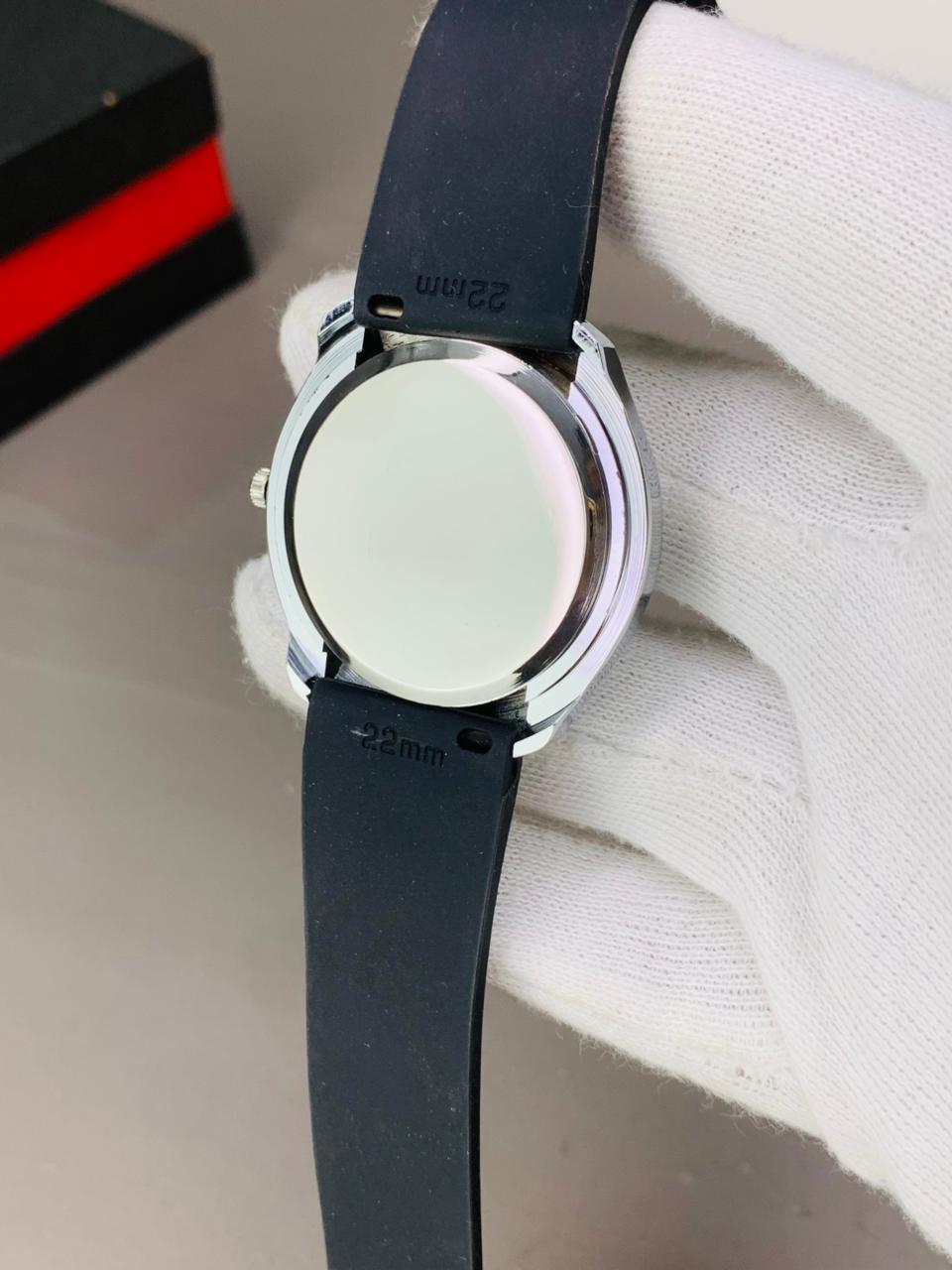Classics Men's Watch..........!!!!!!!!