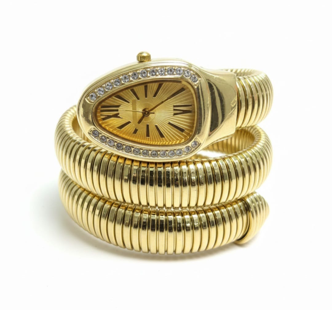 Women Cool Snake Shape Bangle Watch Girls Quartz