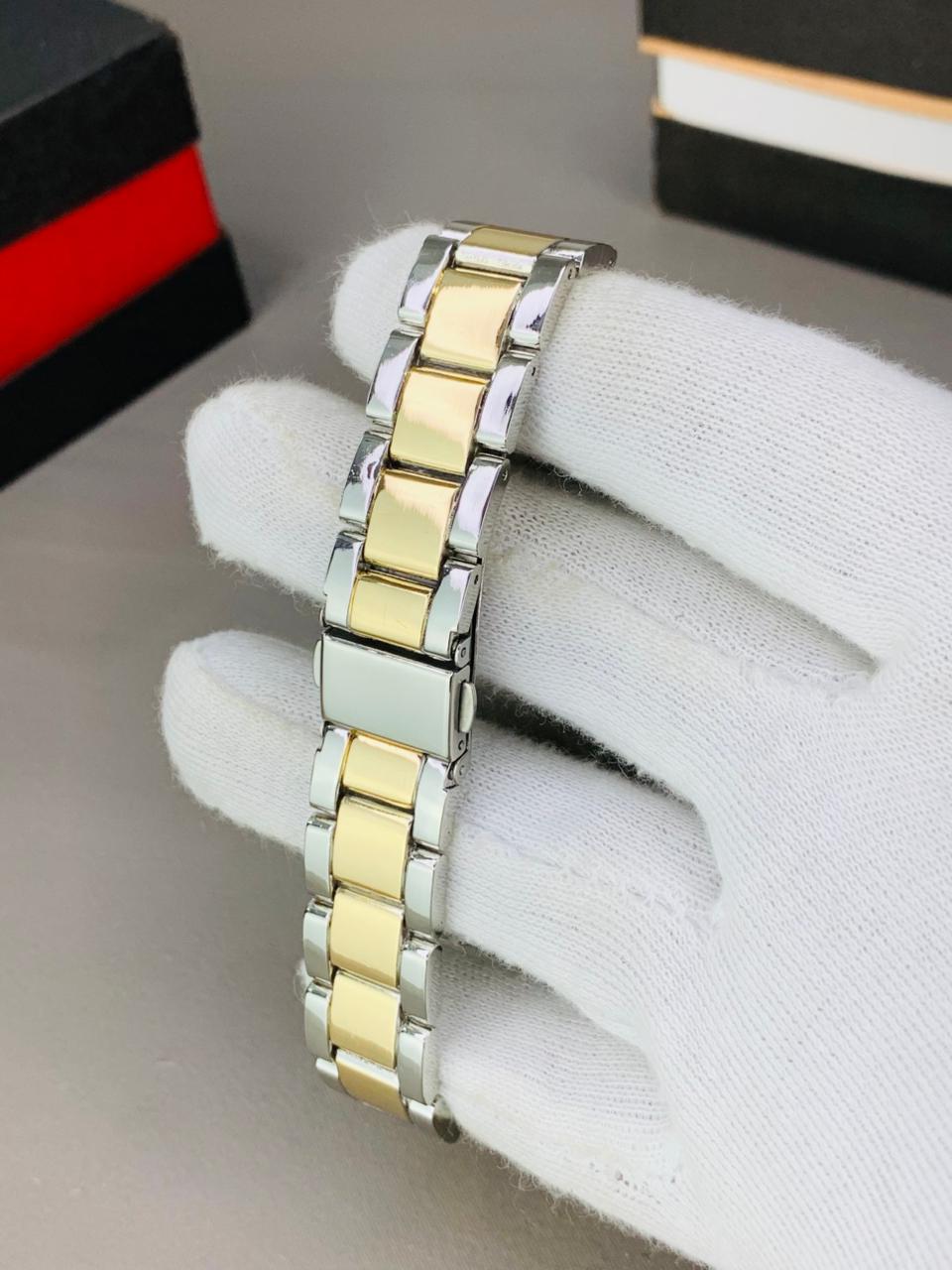 True Worth Unisex Premium Watch.......!!!!!!!!!