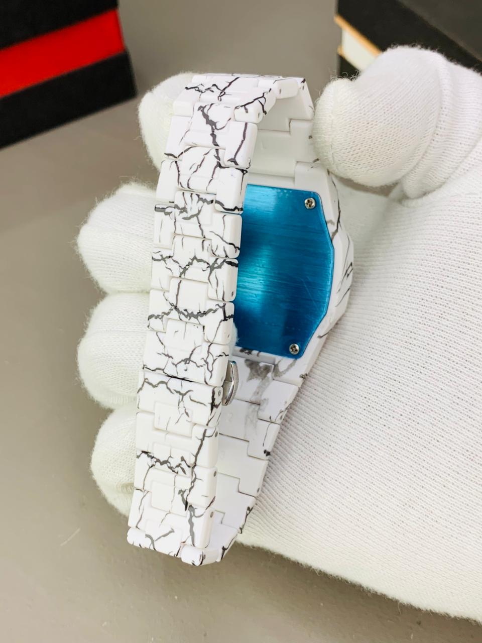 White Arabic Aura Watch For Men's........!!!!!!!!