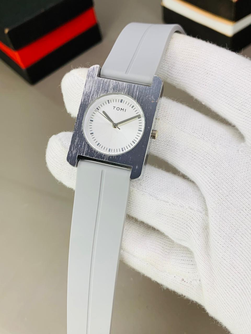 Square Dial Quartz Watch.......!!!!!!!